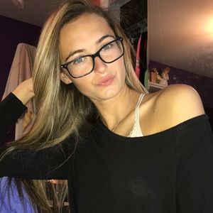 Meet your Posher, Skylar